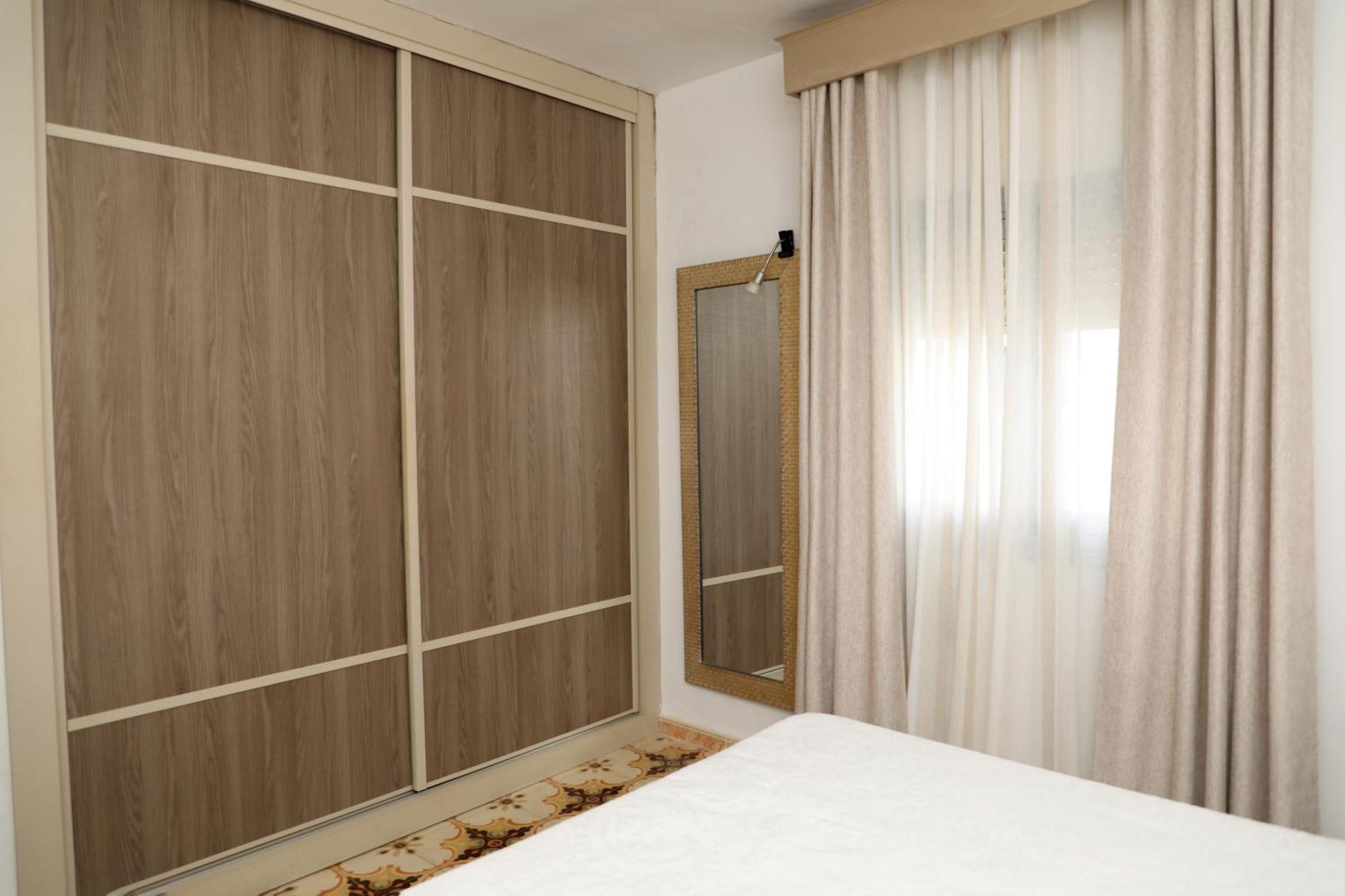 Casa Guzgallar Juan Relinque 51 Apartment